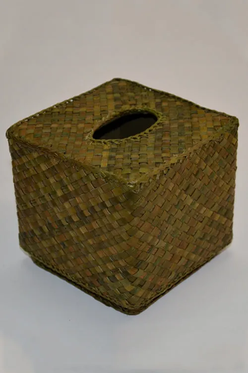 Dharini Screw Pine Boutique Tissue Box