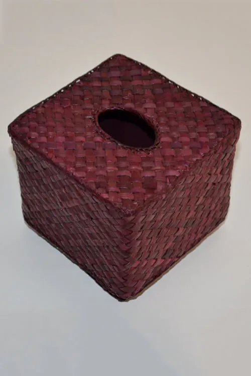 Dharini Screw Pine Boutique Tissue Box