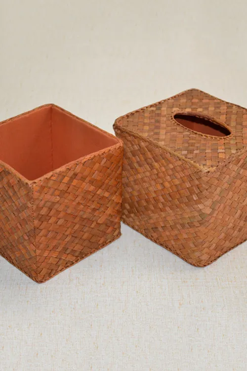 Dharini Screw Pine Boutique Tissue Box