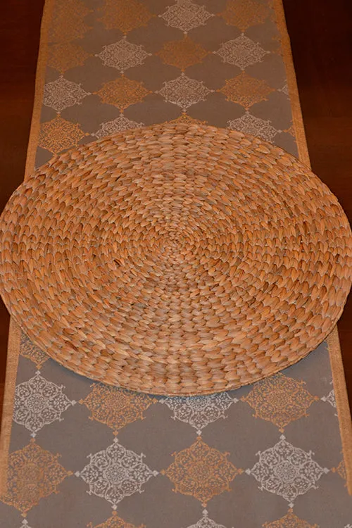 Dharini Water Hyacinth Round Mat (15Inch)