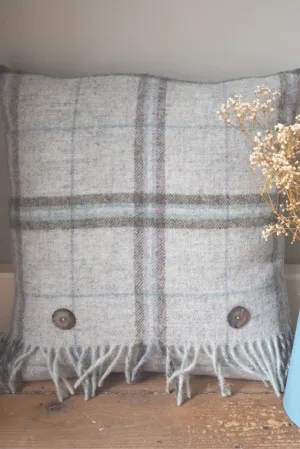 Hettie - Cushion Platinum Neutral