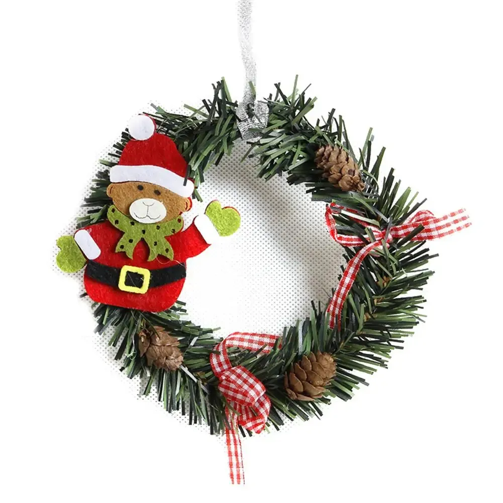 Holiday Wood Wreath Decor