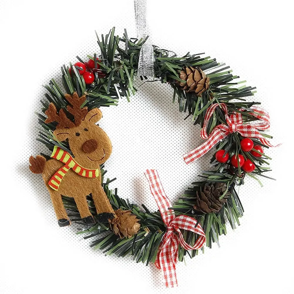 Holiday Wood Wreath Decor