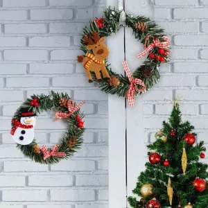 Holiday Wood Wreath Decor