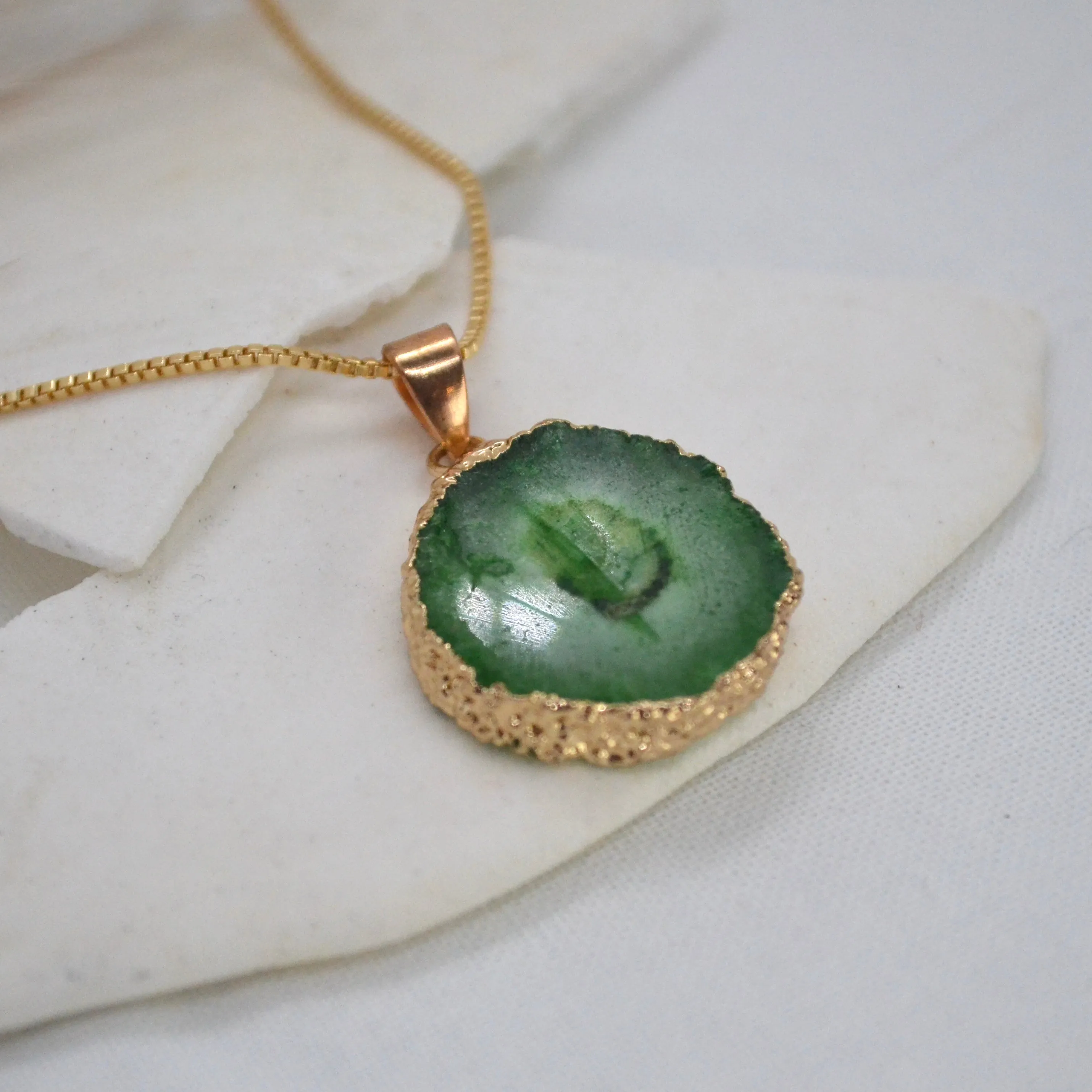 Iris | Agate Pendant Necklace
