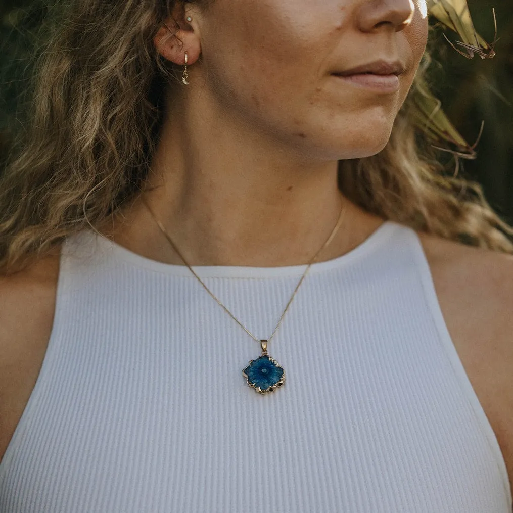 Iris | Agate Pendant Necklace