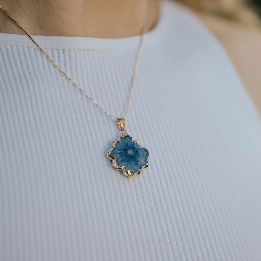 Iris | Agate Pendant Necklace