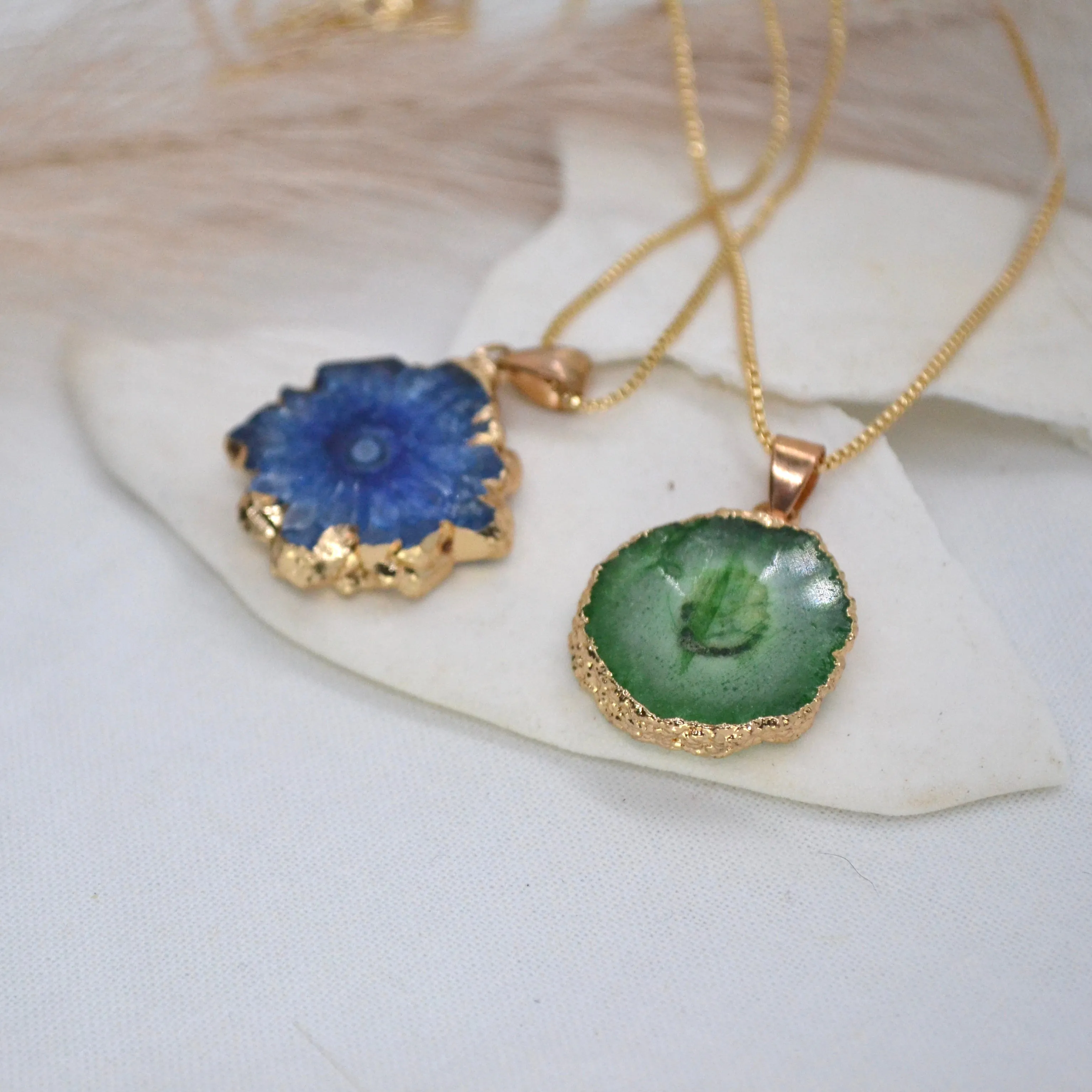 Iris | Agate Pendant Necklace