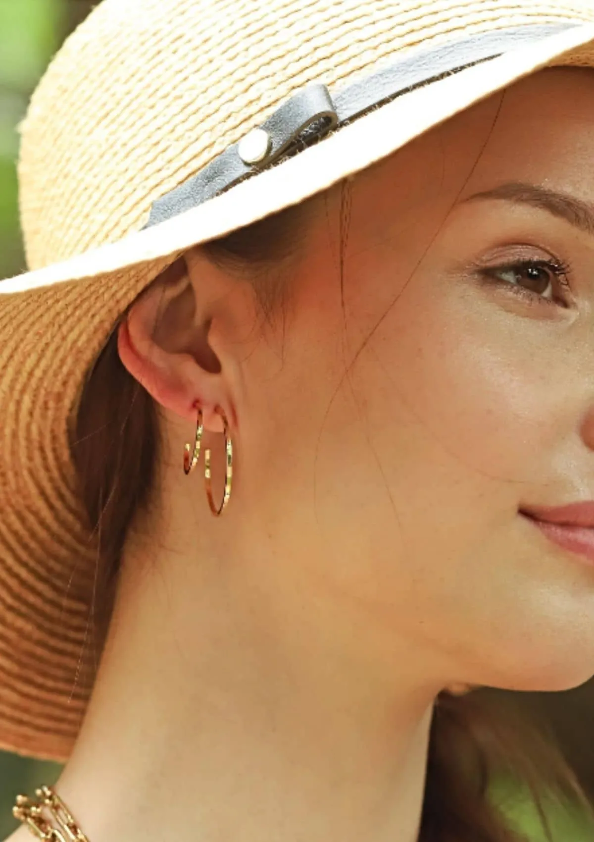 Medium Square Gold Hoop Earrings