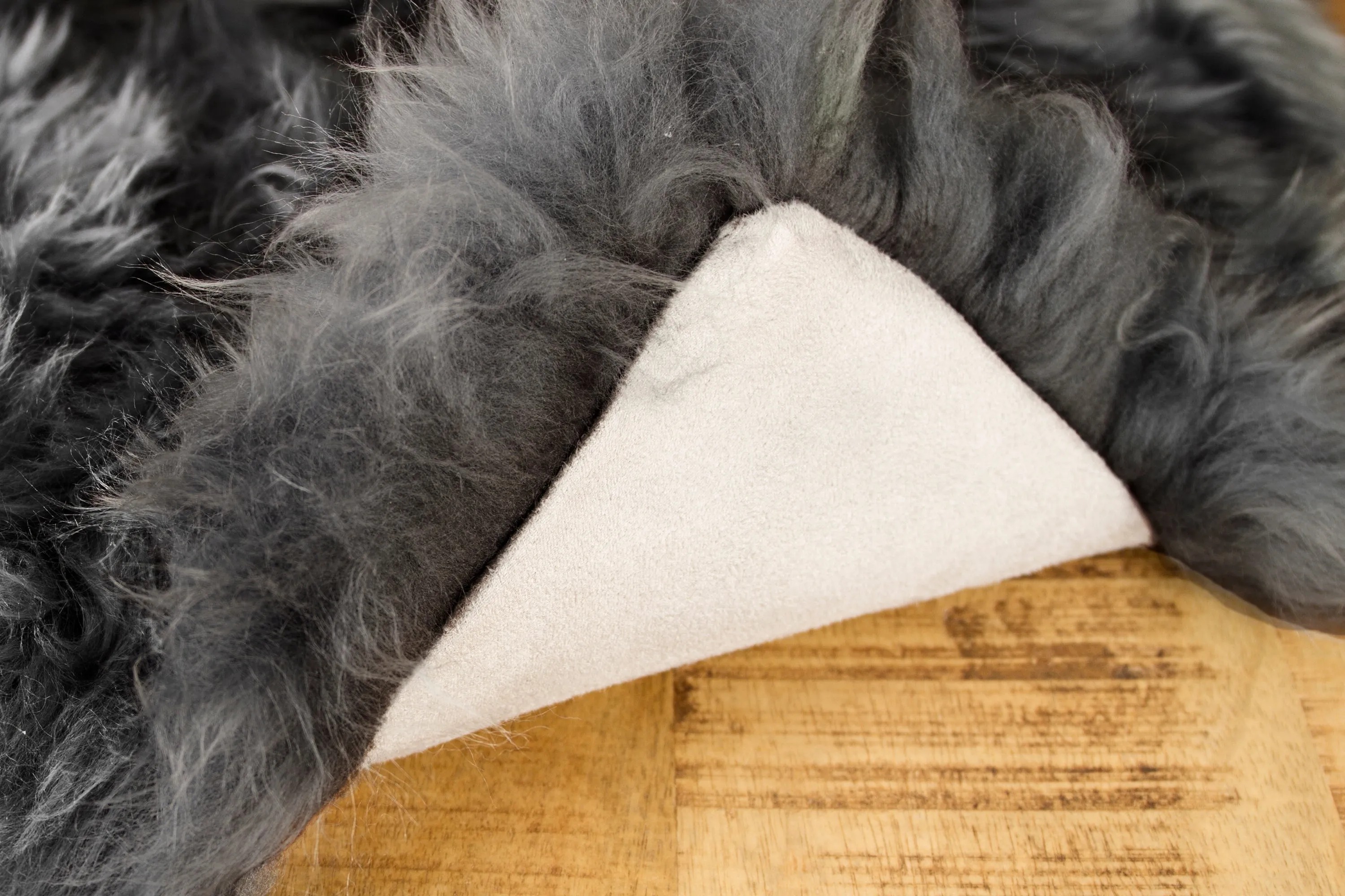 Natural Pet New Zealand Sheepskin Single Throw-1-Piece