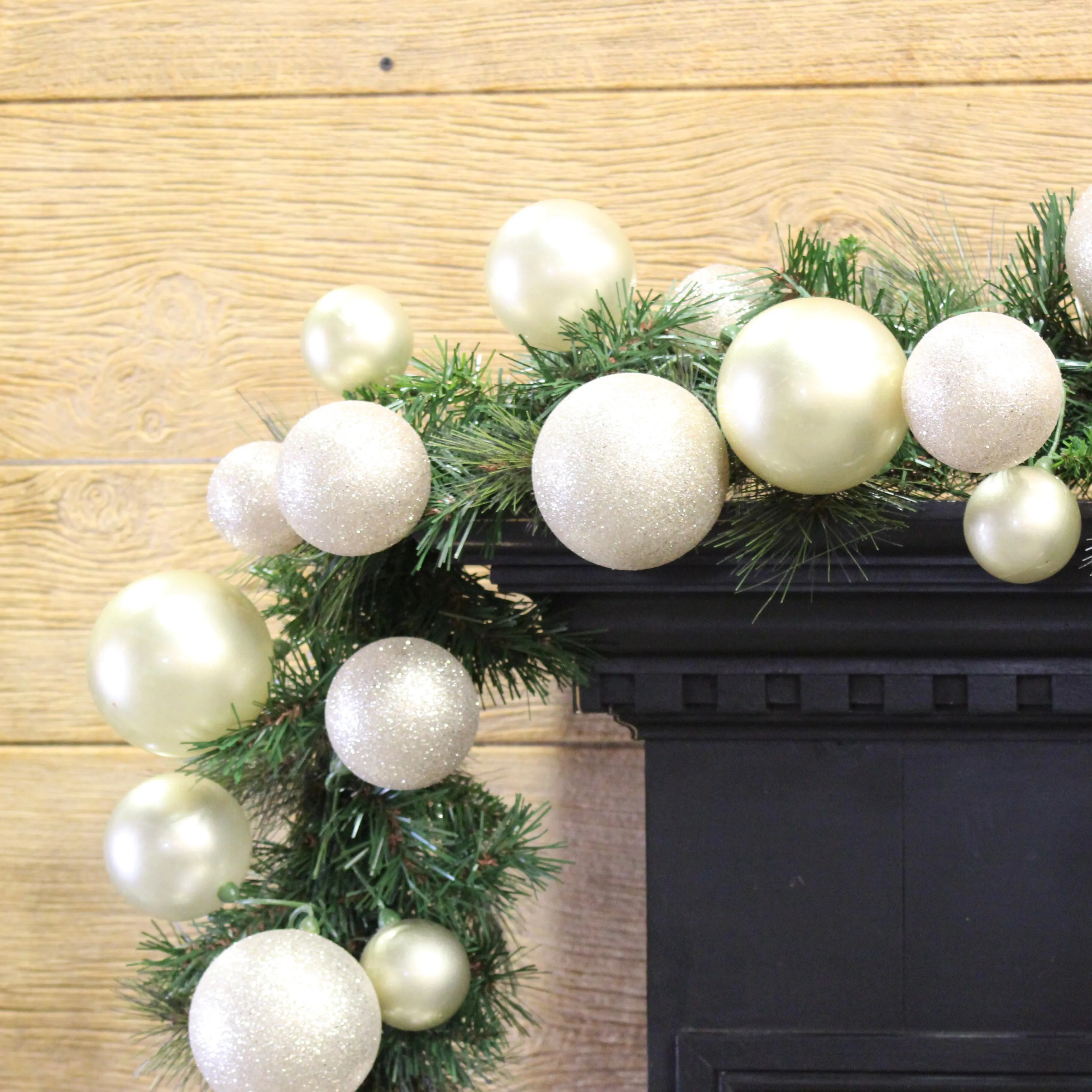 Platinum Glitter and Candy Apple Ball Garland, 10'